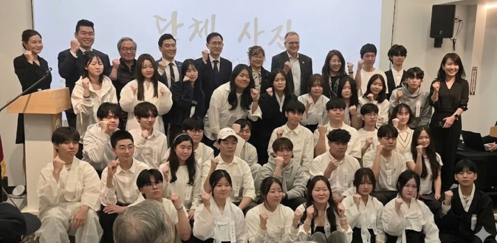 1178911917_7kVAte08_6d55a43ca7c3148393e719ca45d1356e5c90460d